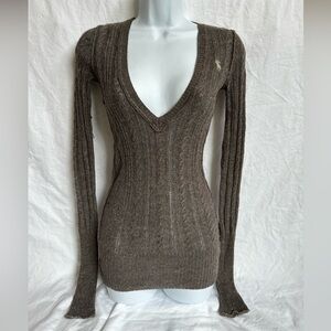 SOLD Abercrombie & Fitch henley